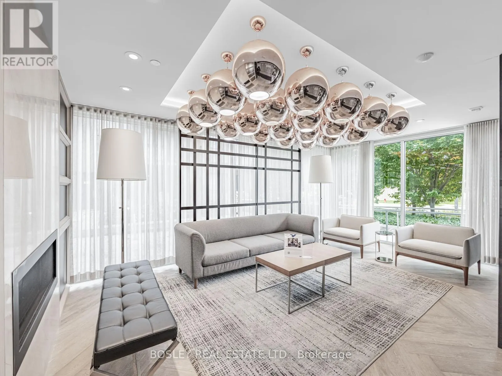 201 - 150 SABINA DRIVE