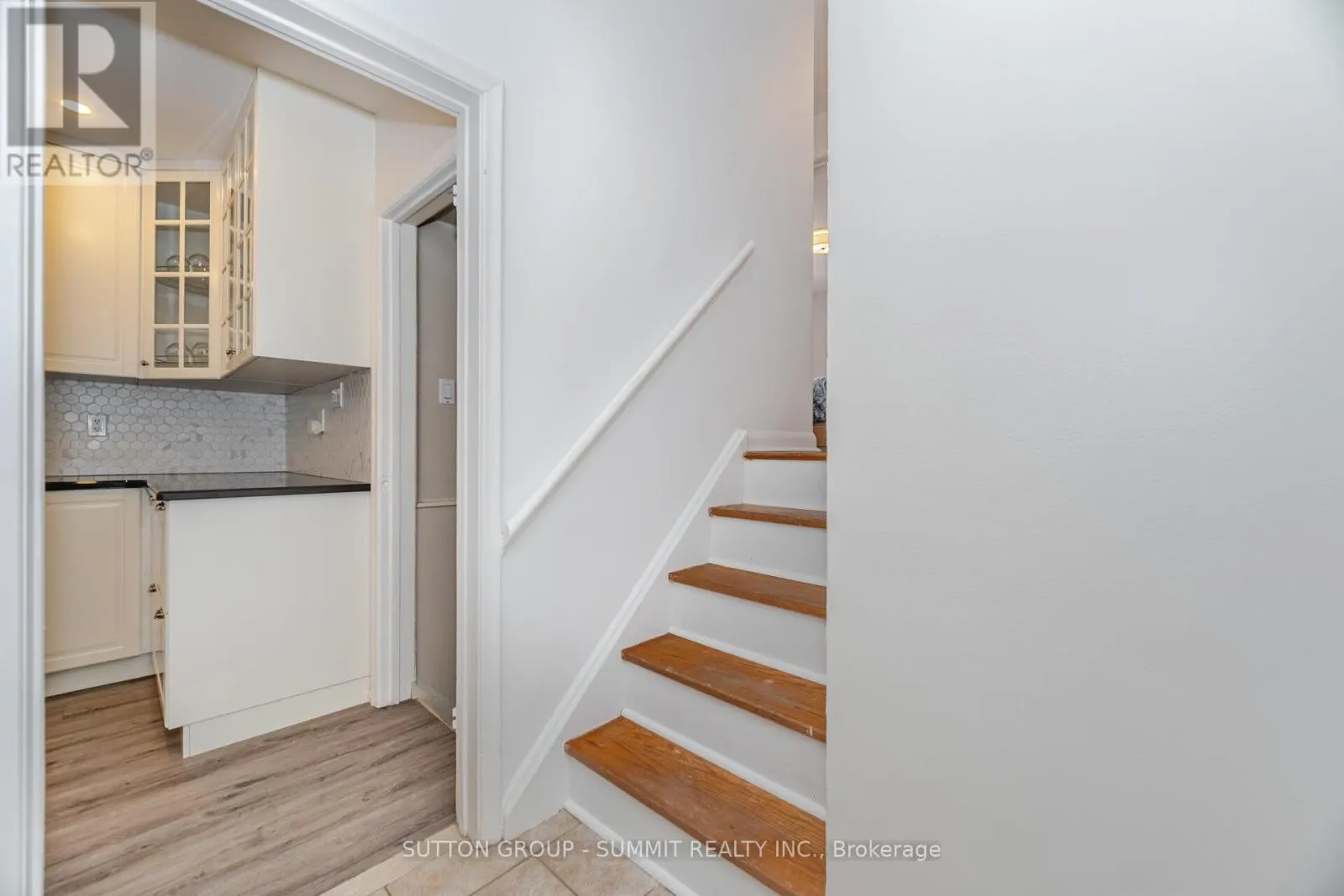 46 THEODORE DRIVE