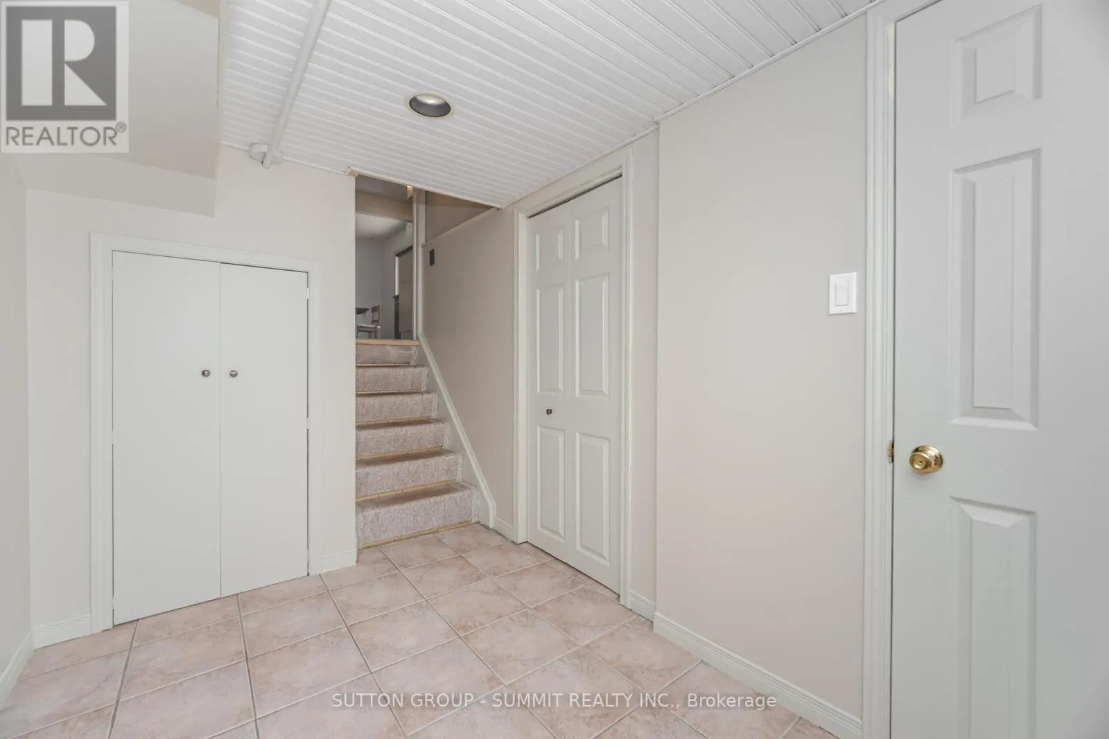 46 THEODORE DRIVE