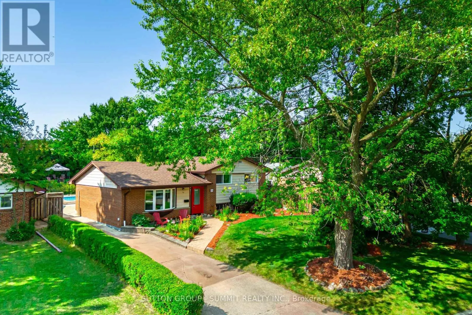 46 THEODORE DRIVE