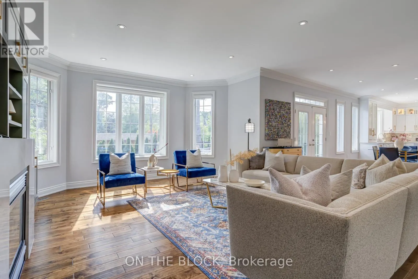 2212 ONEIDA COURT