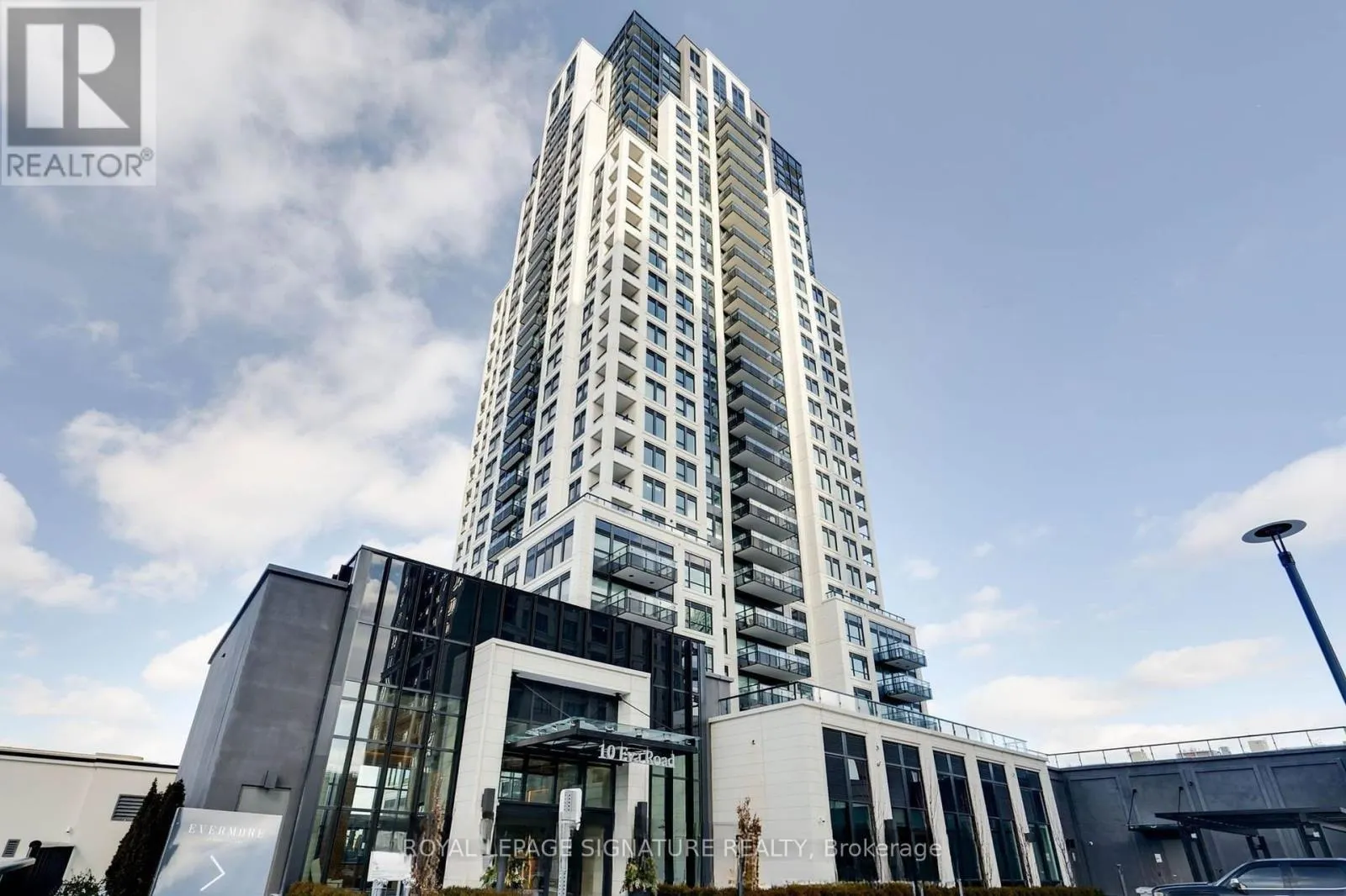2501 - 10 EVA ROAD