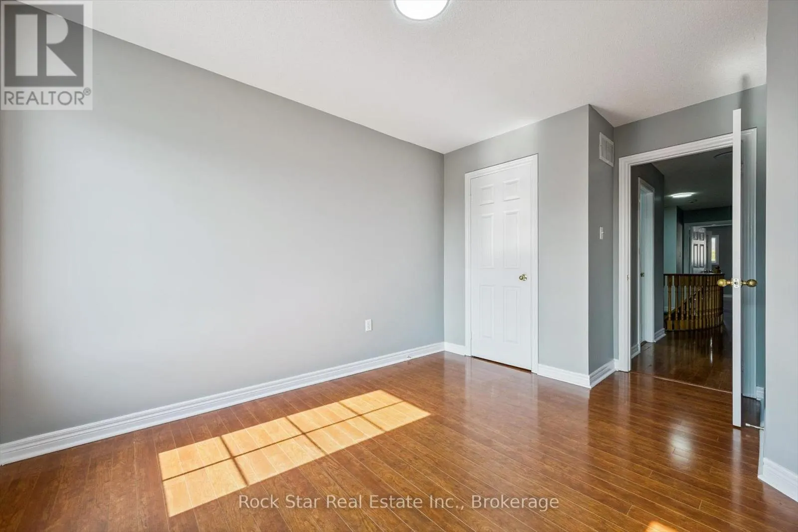 128 NATHANIEL CRESCENT