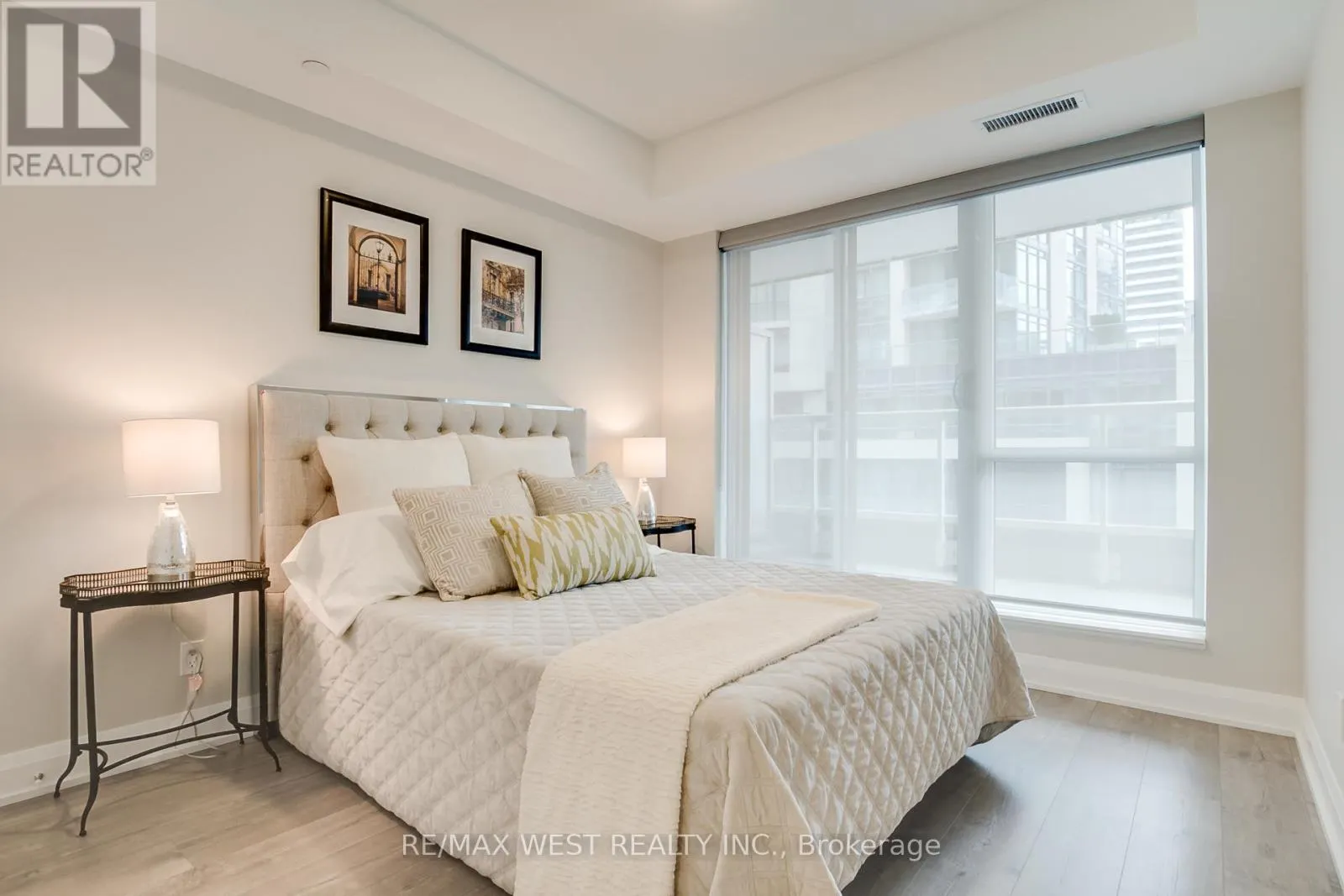 607 - 110 MARINE PARADE DRIVE
