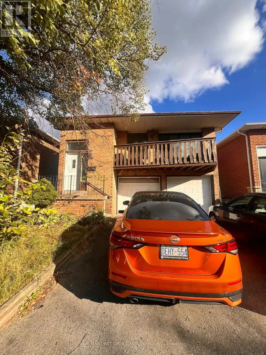 34 TANAGER SQUARE