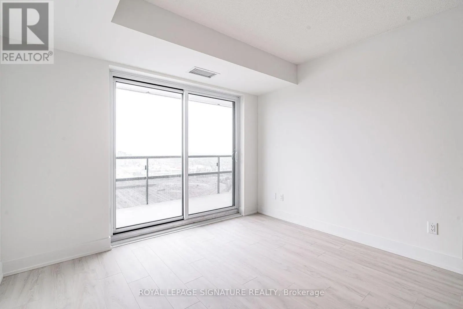 2505 - 10 EVA ROAD