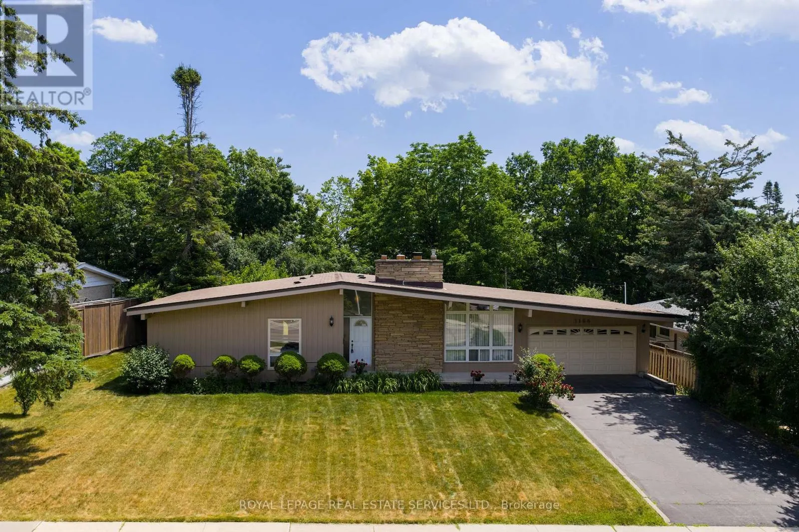 1106 FALGARWOOD DRIVE
