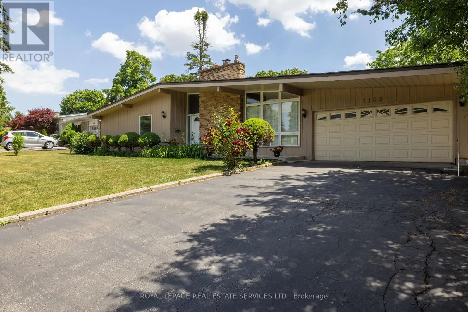 1106 FALGARWOOD DRIVE