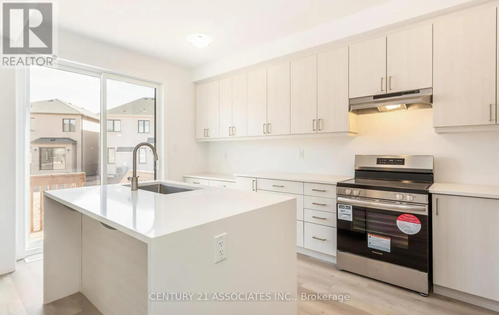 1796 THAMES CIRCLE