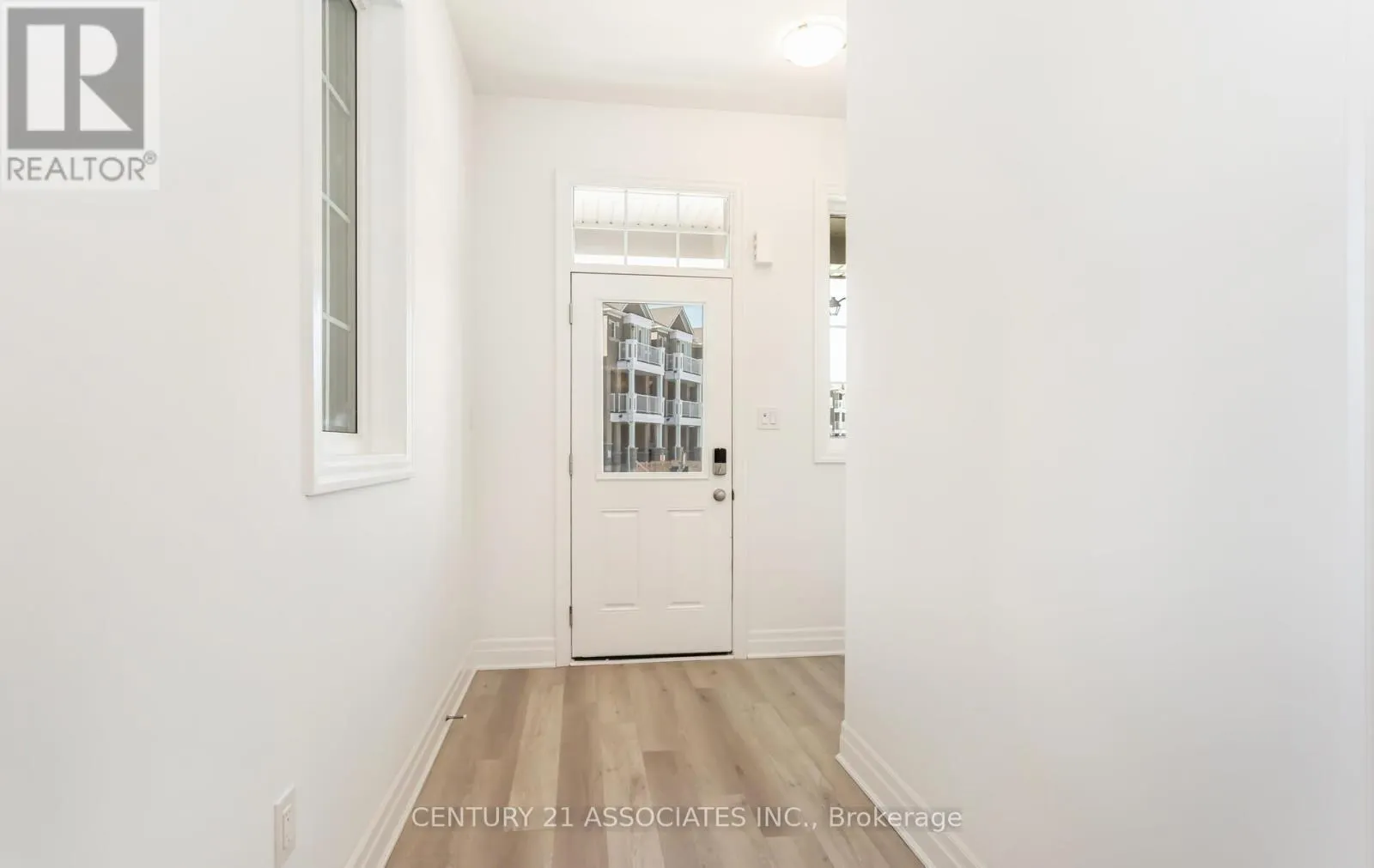 1796 THAMES CIRCLE