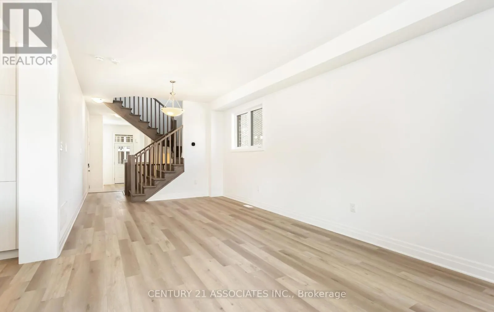 1796 THAMES CIRCLE