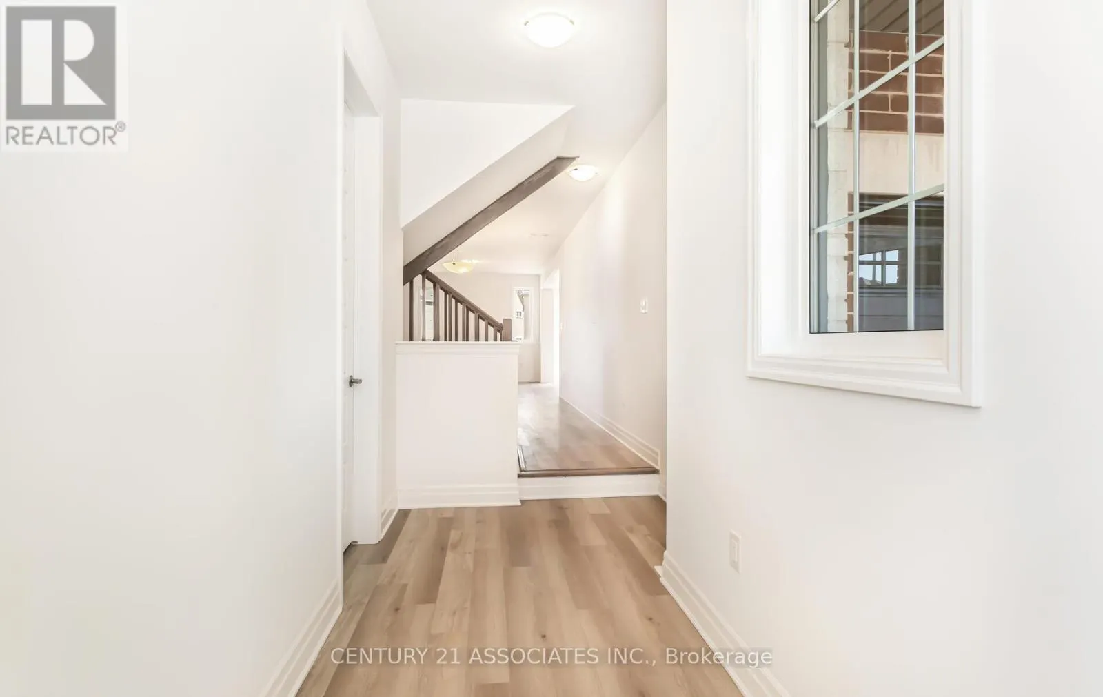 1796 THAMES CIRCLE