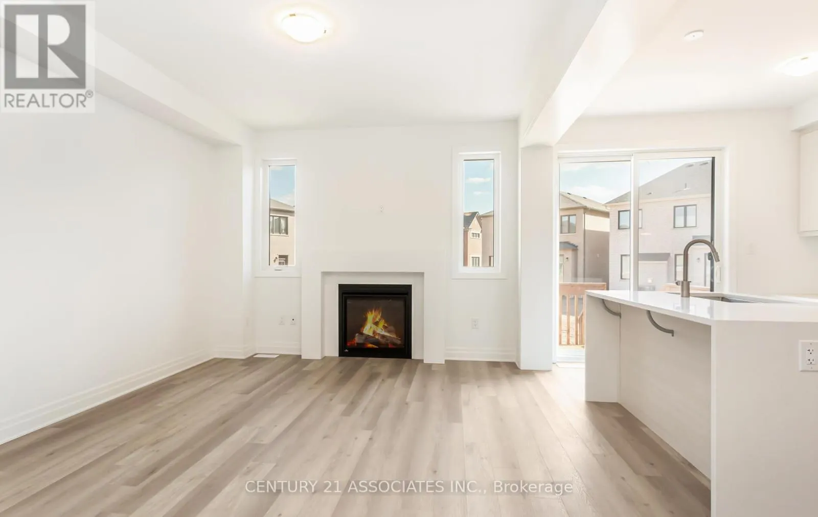 1796 THAMES CIRCLE