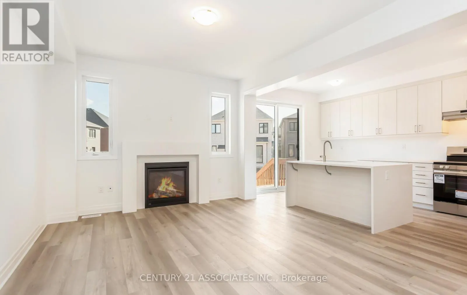 1796 THAMES CIRCLE
