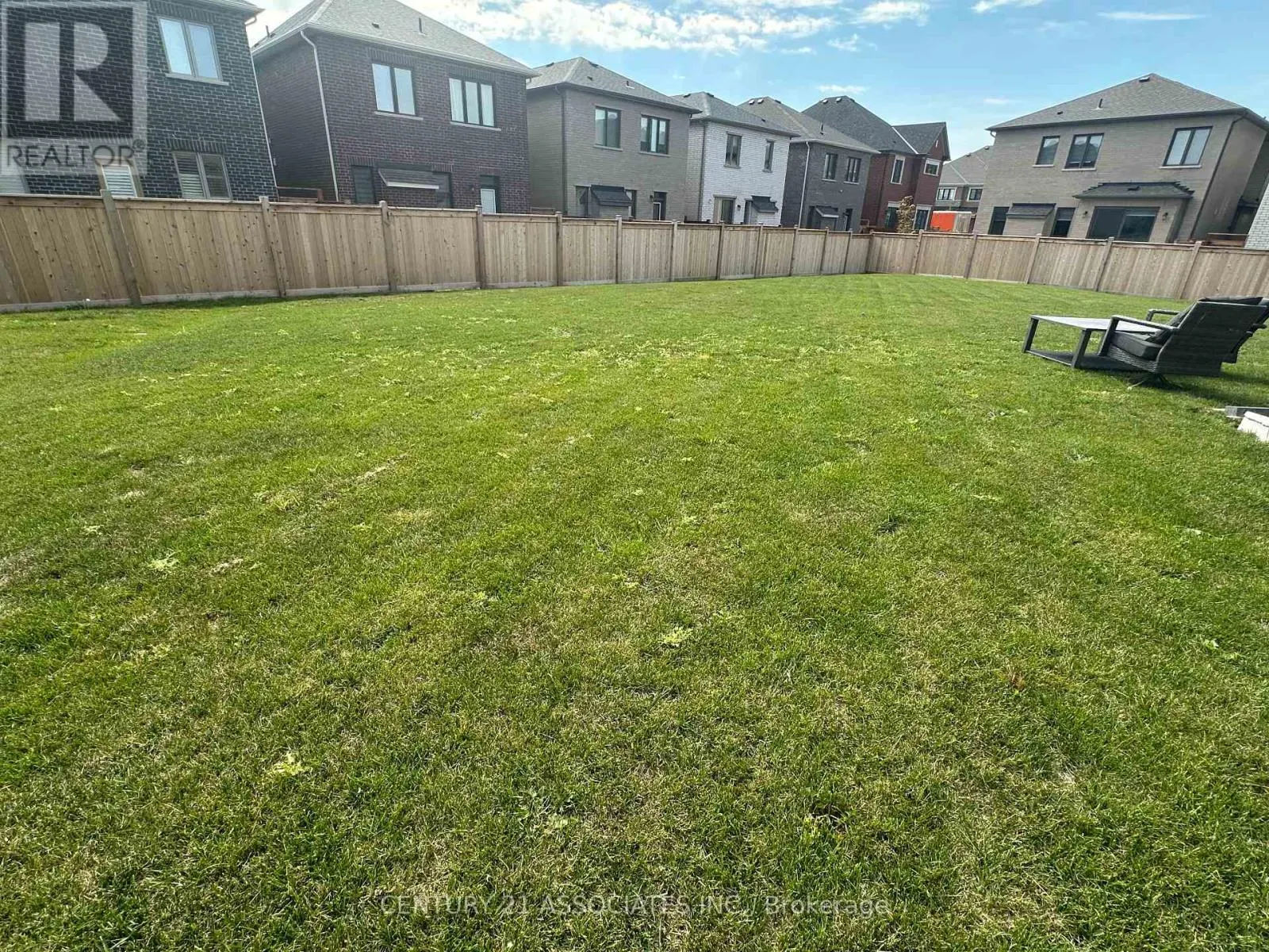 1796 THAMES CIRCLE