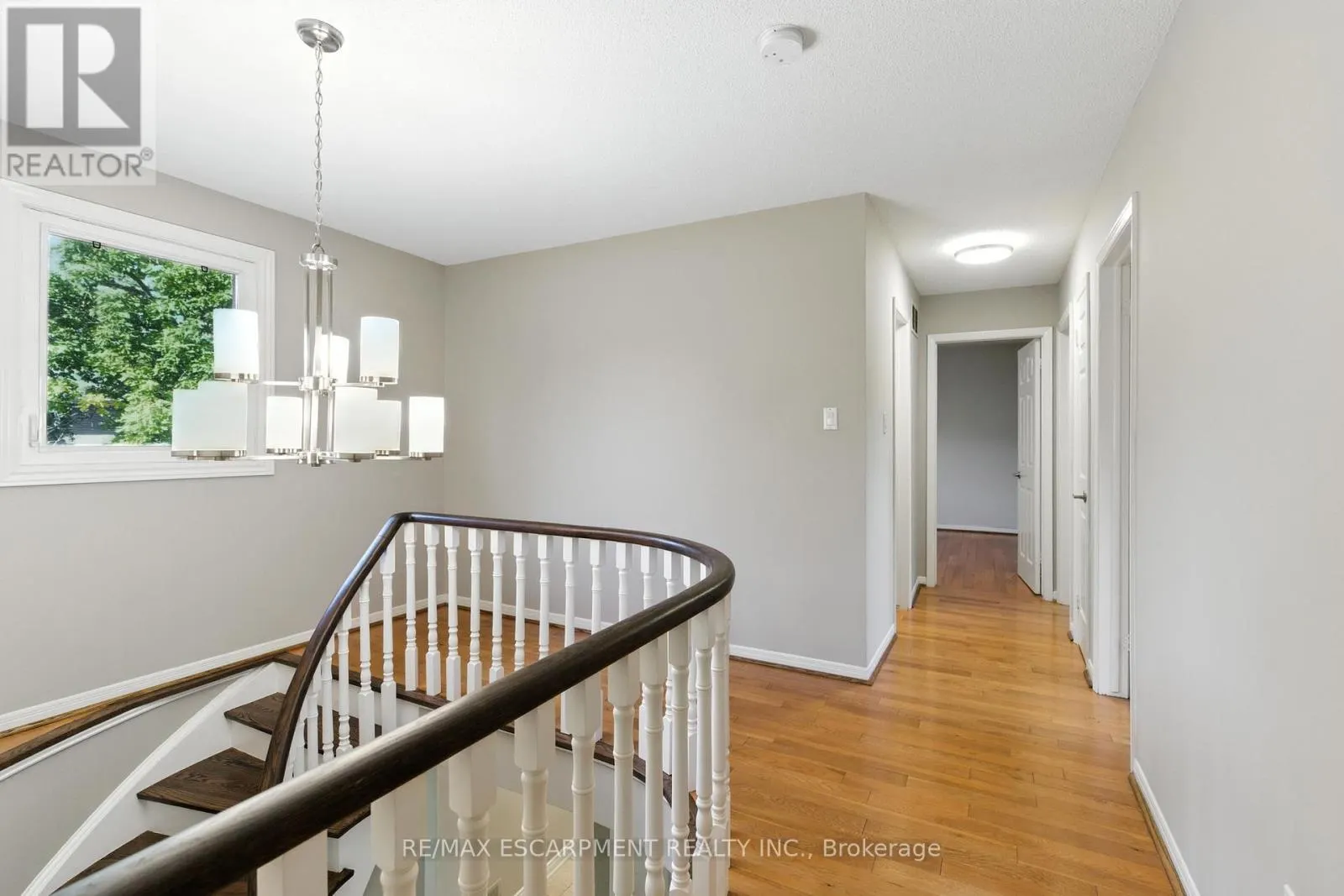 1624 GALLANT DRIVE