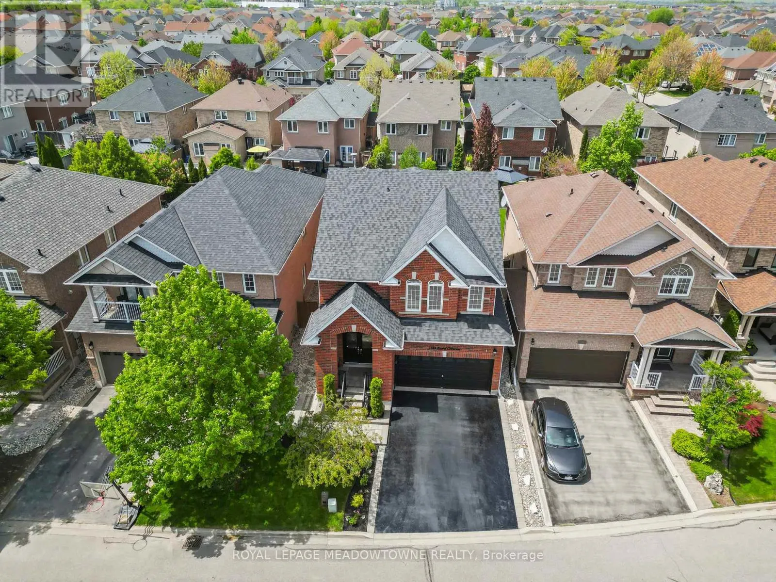 1186 EZARD CRESCENT