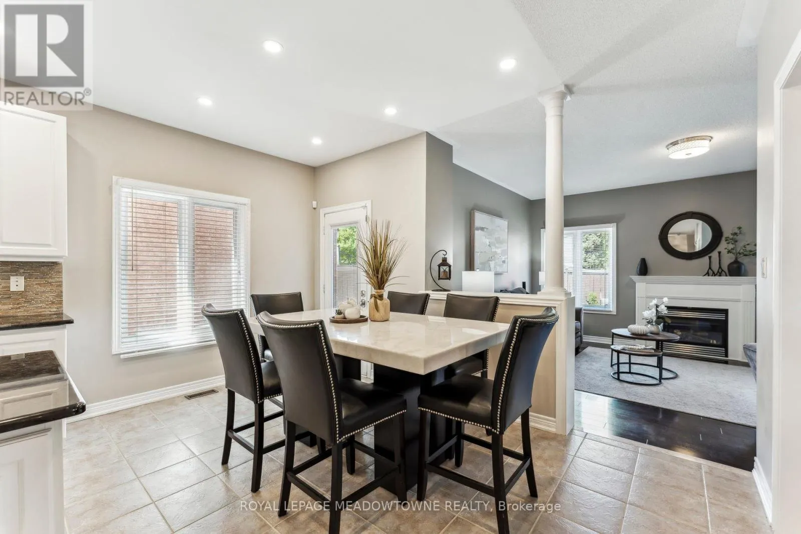 1186 EZARD CRESCENT
