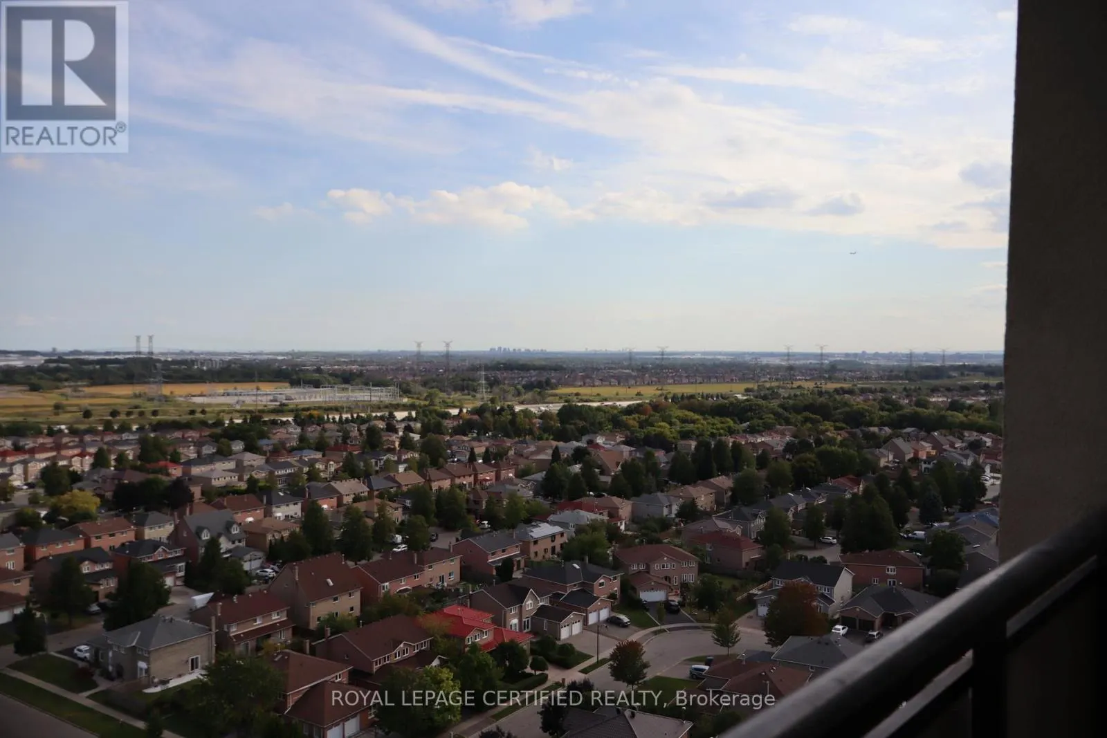 PH2 - 20 CHERRYTREE DRIVE