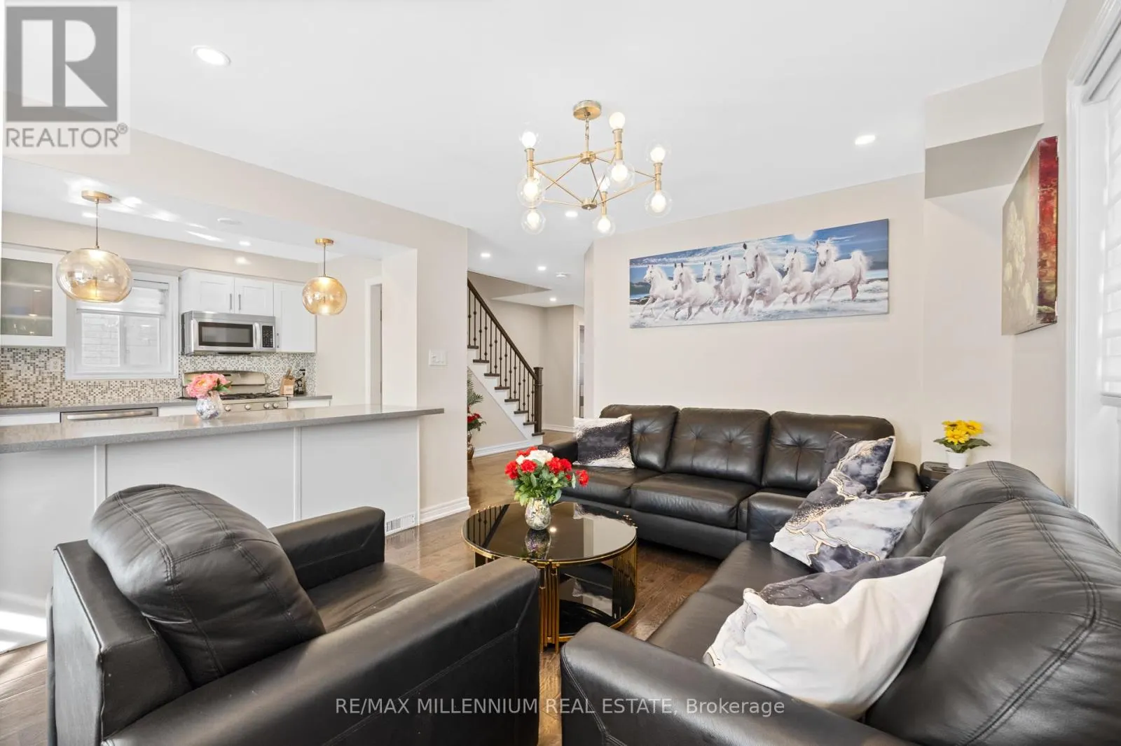 19 EARL GREY CRESCENT