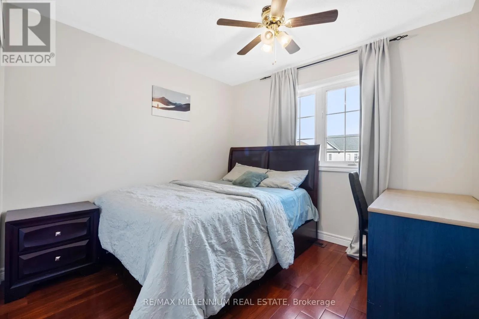 19 EARL GREY CRESCENT