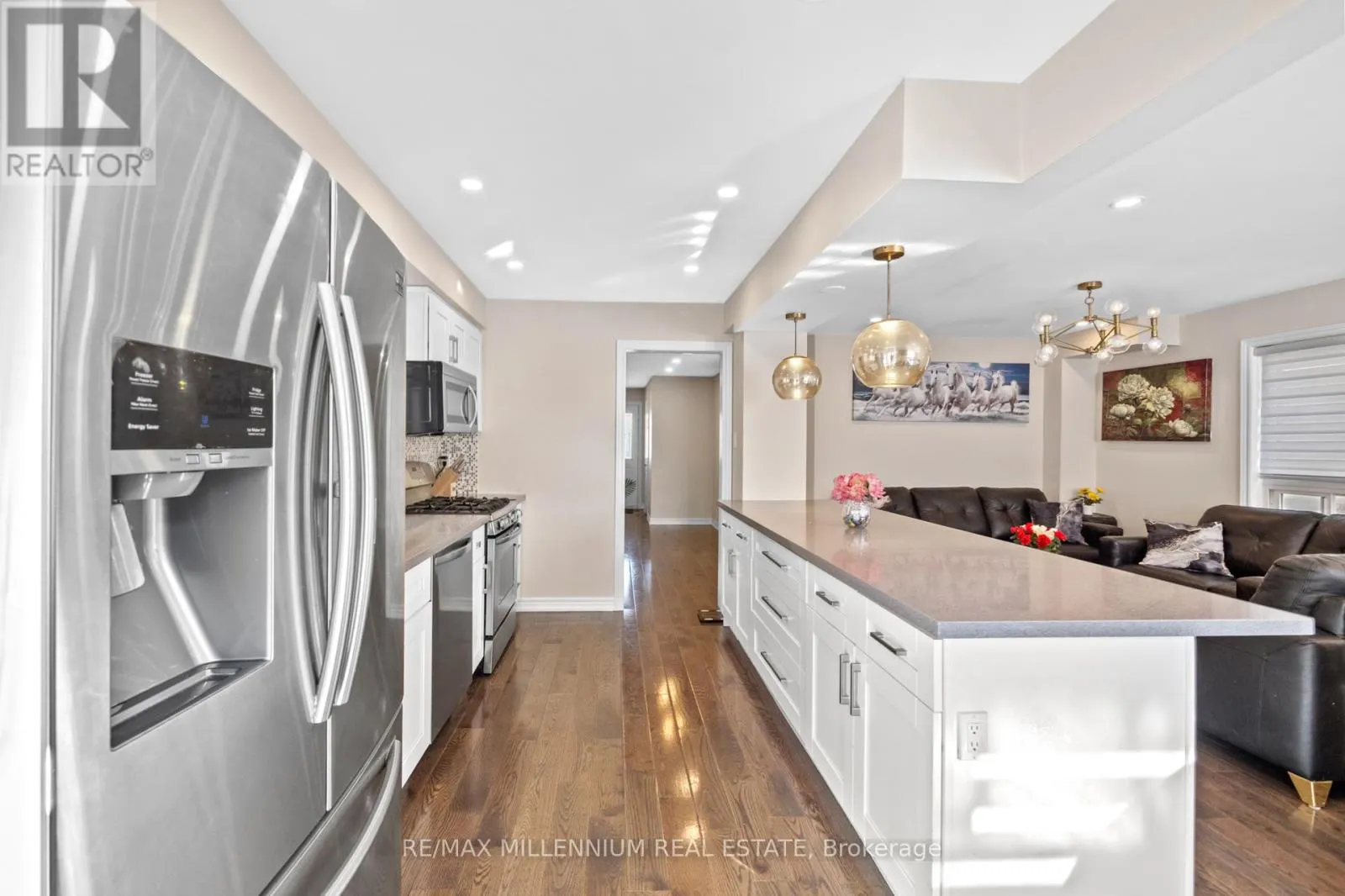 19 EARL GREY CRESCENT