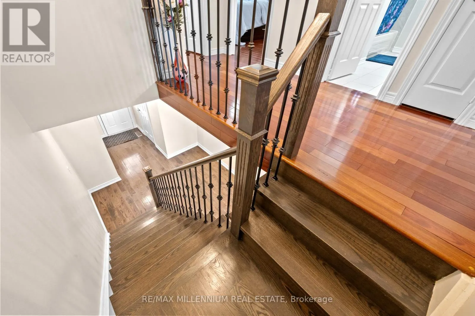 19 EARL GREY CRESCENT