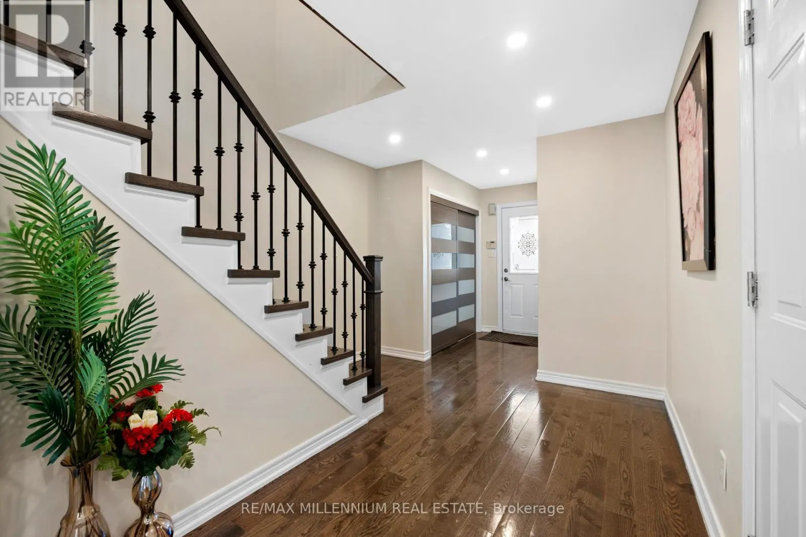 19 EARL GREY CRESCENT