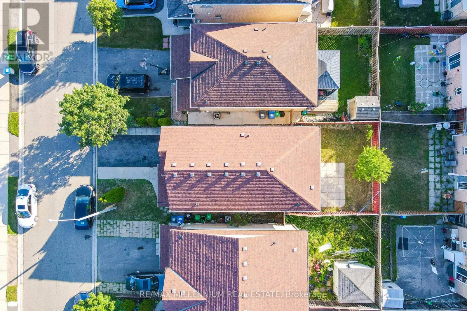 19 EARL GREY CRESCENT