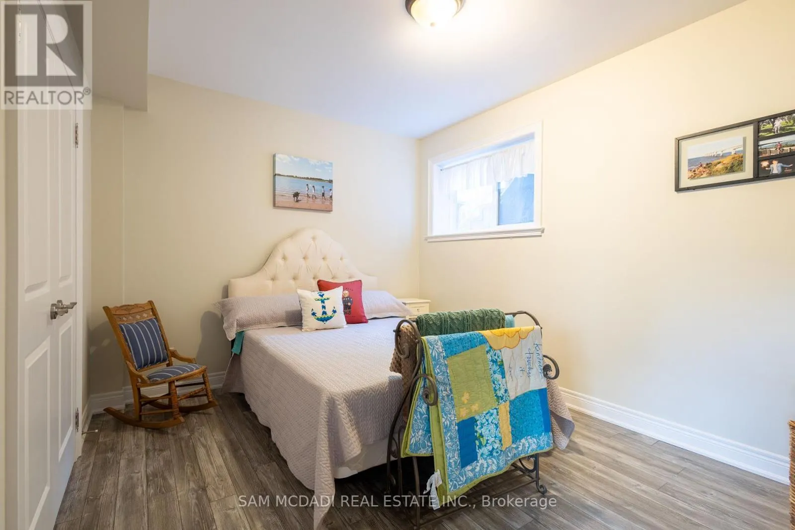 395 KING STREET E