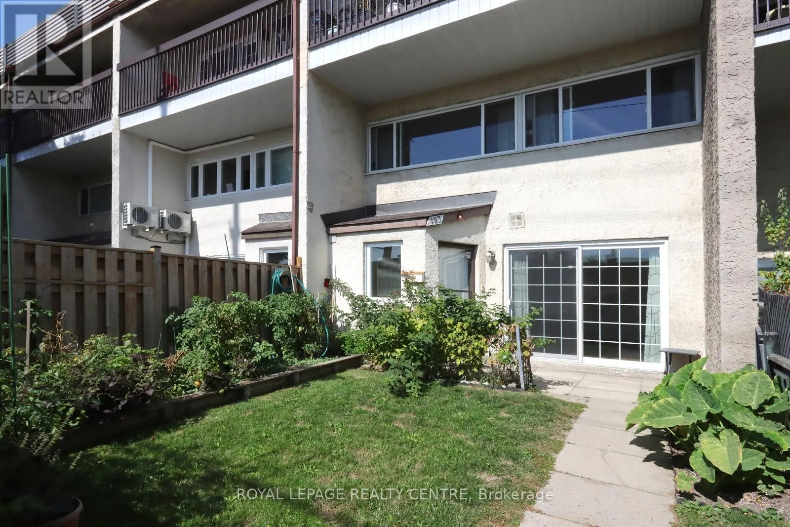 183 - 1055 DUNDAS STREET E