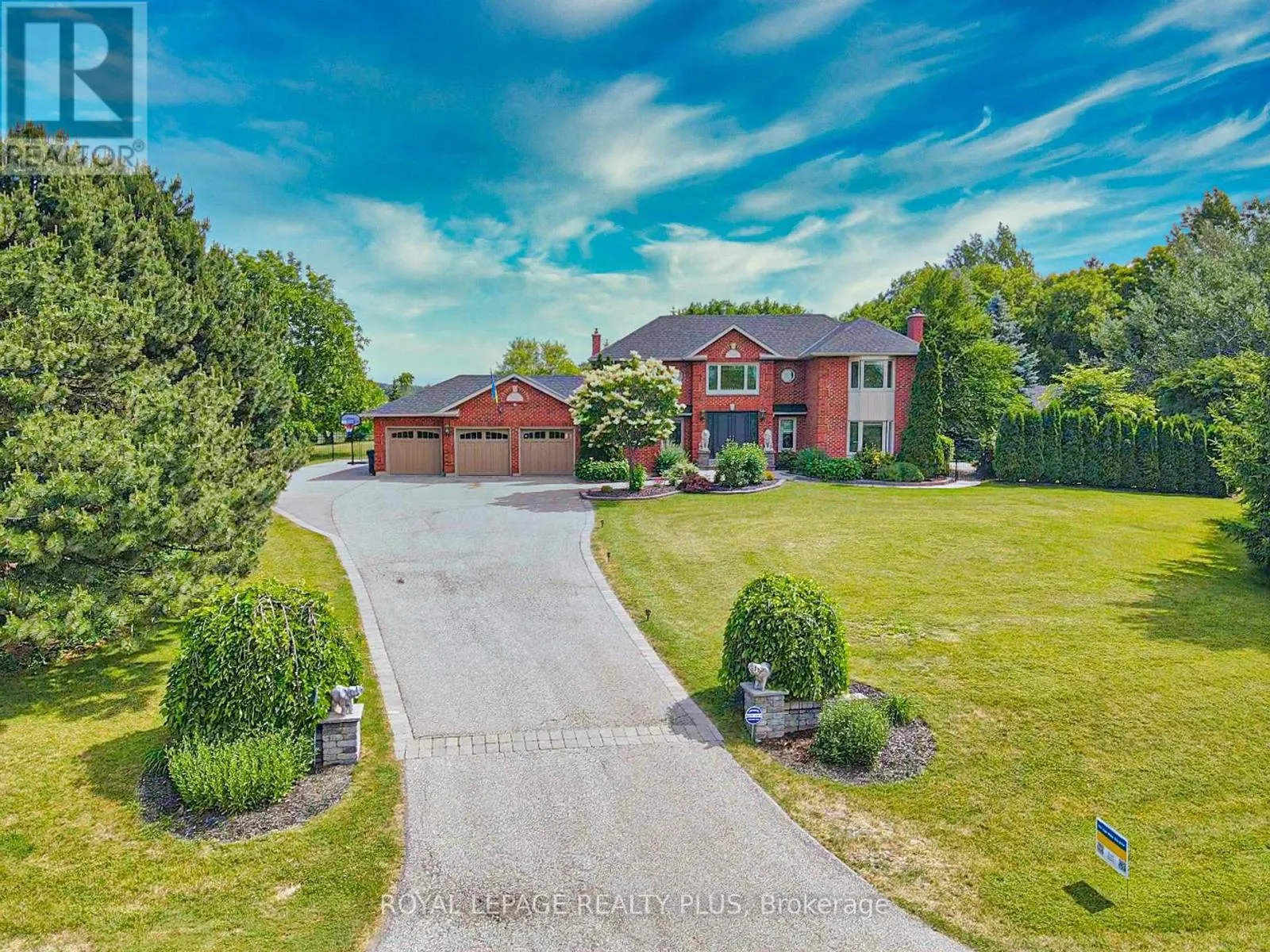 5 COATES HILL COURT