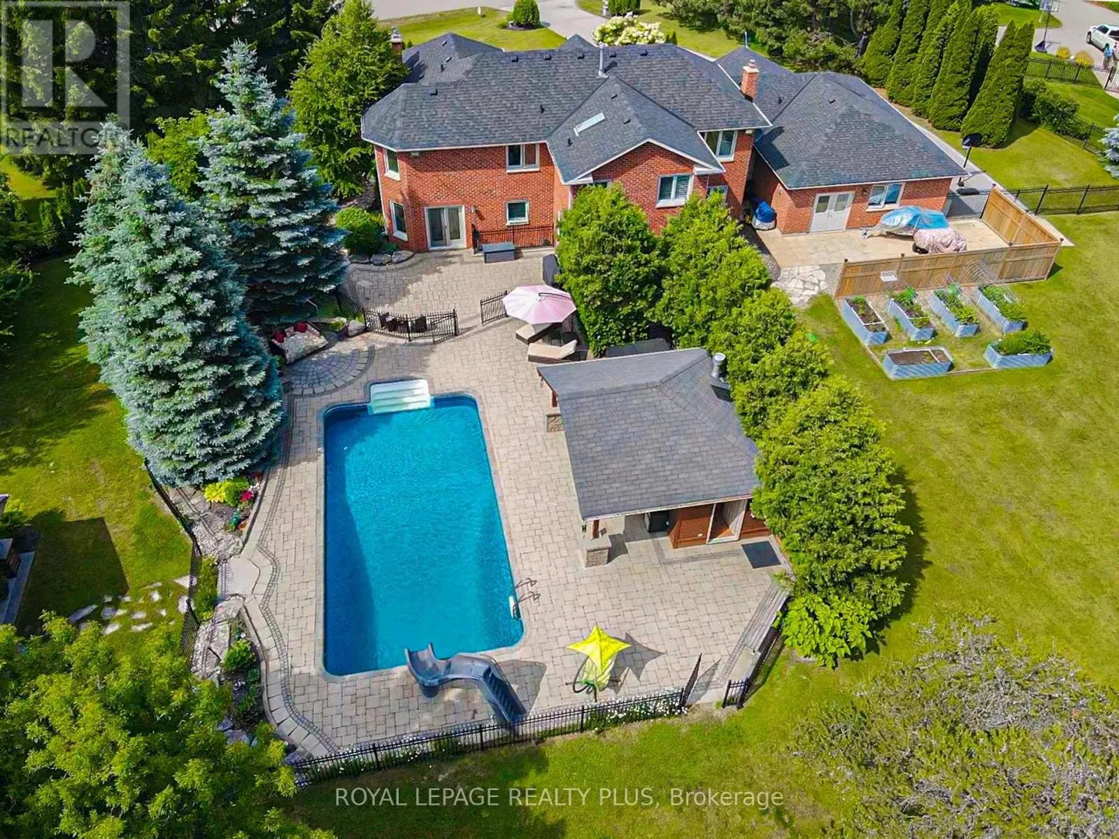 5 COATES HILL COURT