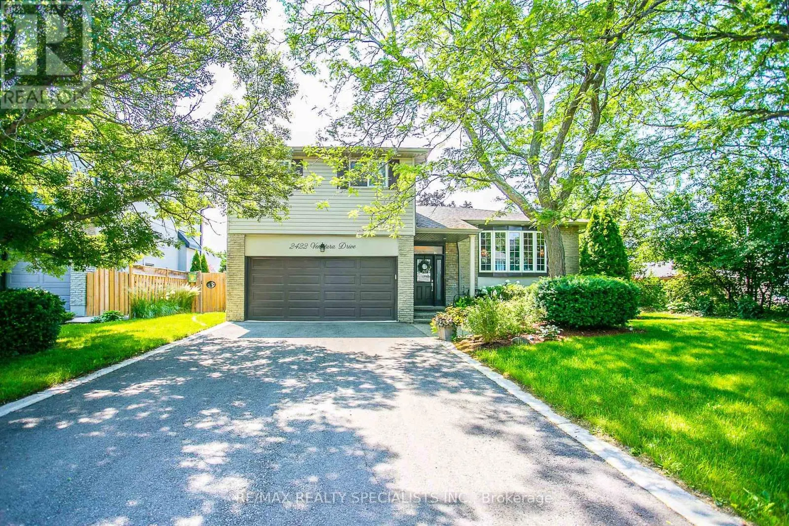 2422 VENTURA DRIVE