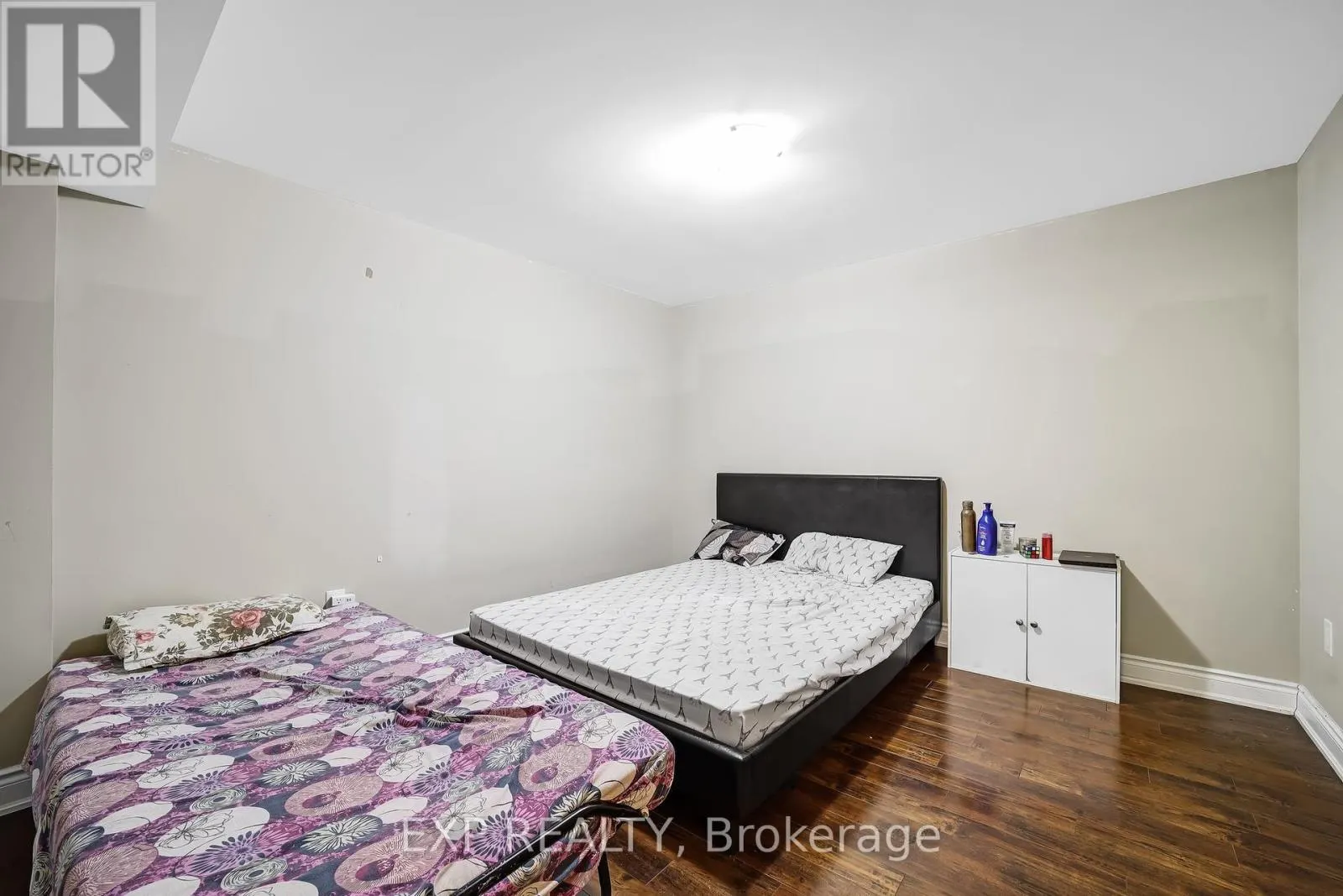 BASEMENT APT - 50 MARBLESEED CRESCENT