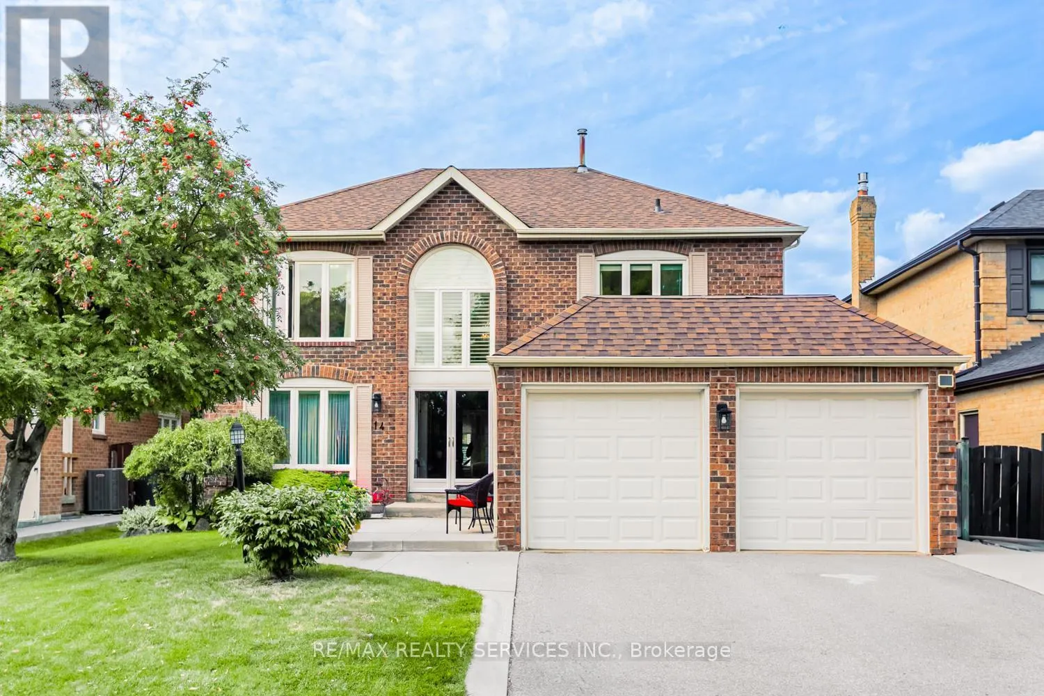 14 NOTTINGHAM CRESCENT