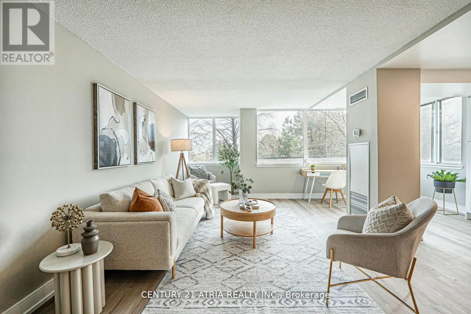 206 - 350 WEBB DRIVE
