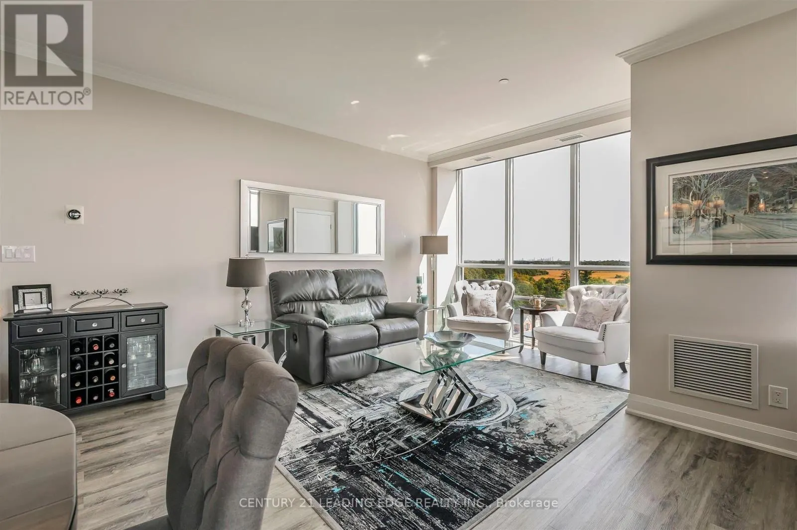 1104 - 50 HALL ROAD