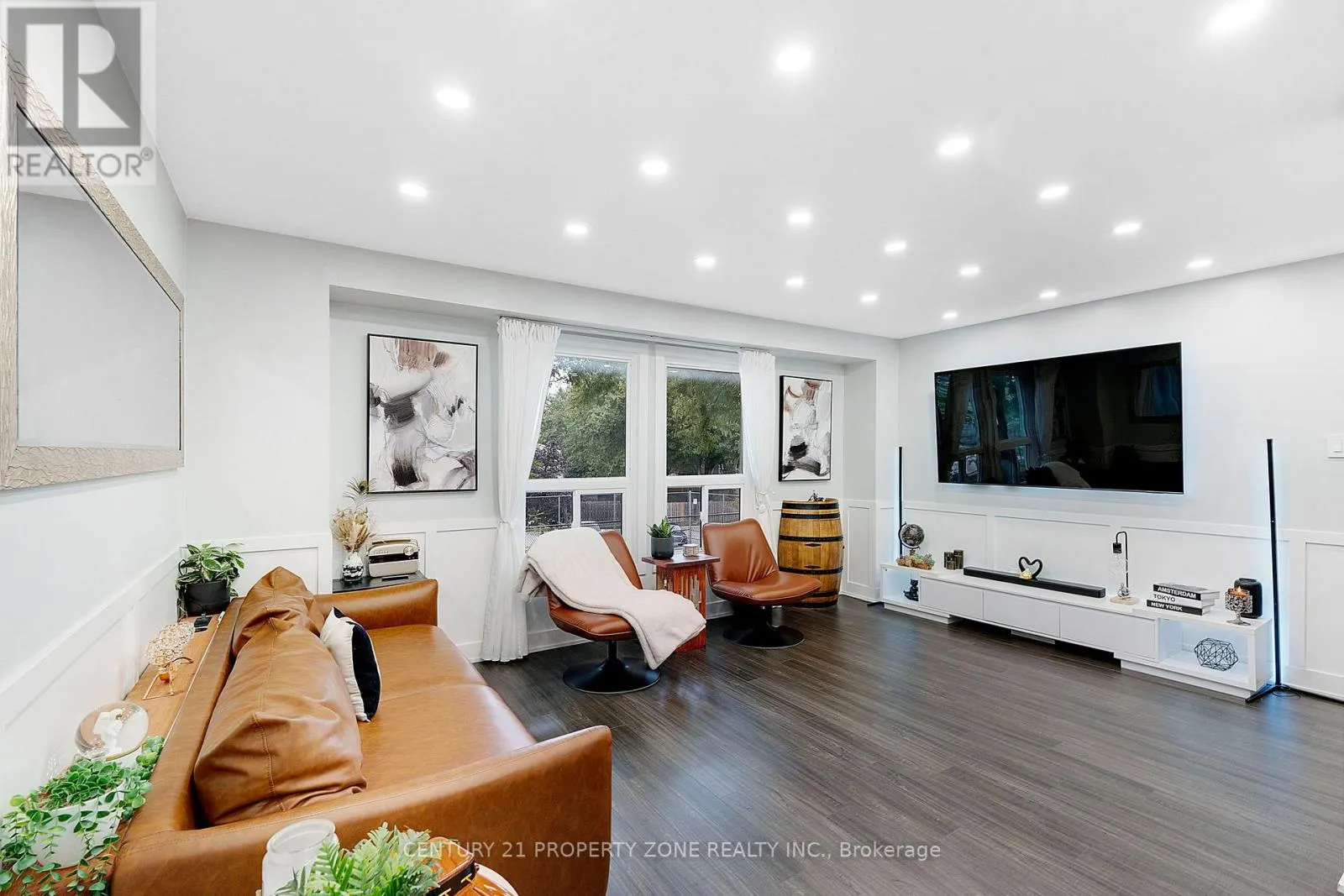 90 ENMOUNT DRIVE