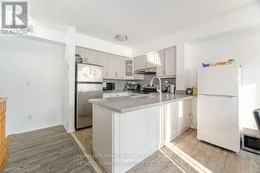 2002 - 3049 FINCH AVENUE W