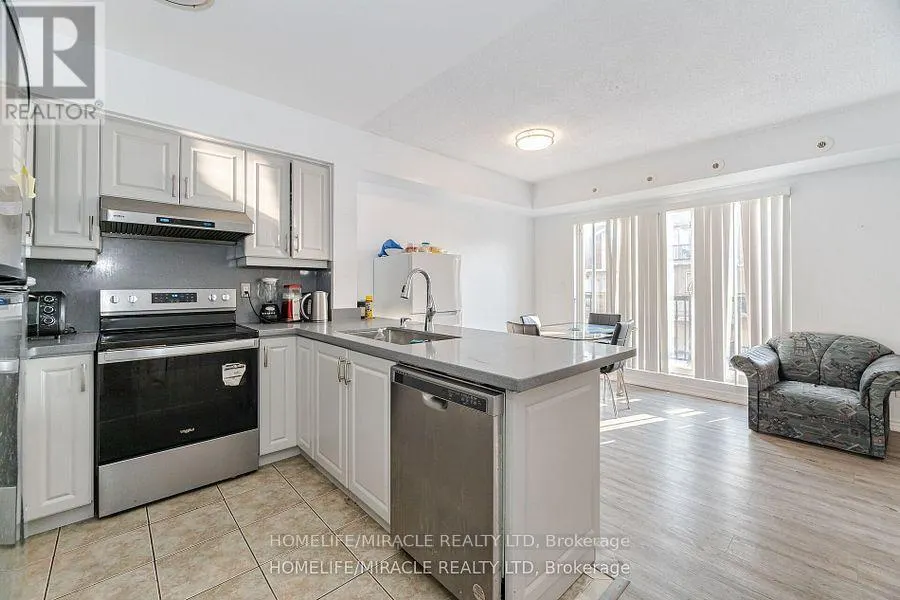 2002 - 3049 FINCH AVENUE W