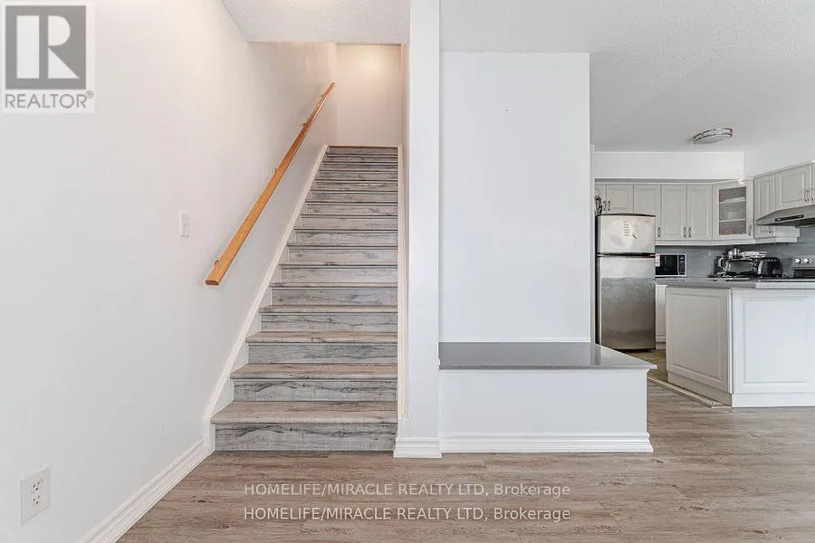 2002 - 3049 FINCH AVENUE W