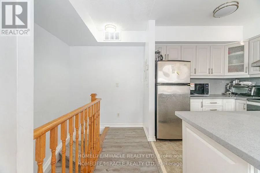 2002 - 3049 FINCH AVENUE W