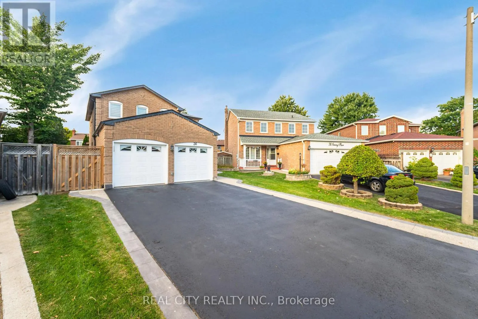 36 JEREMY PLACE