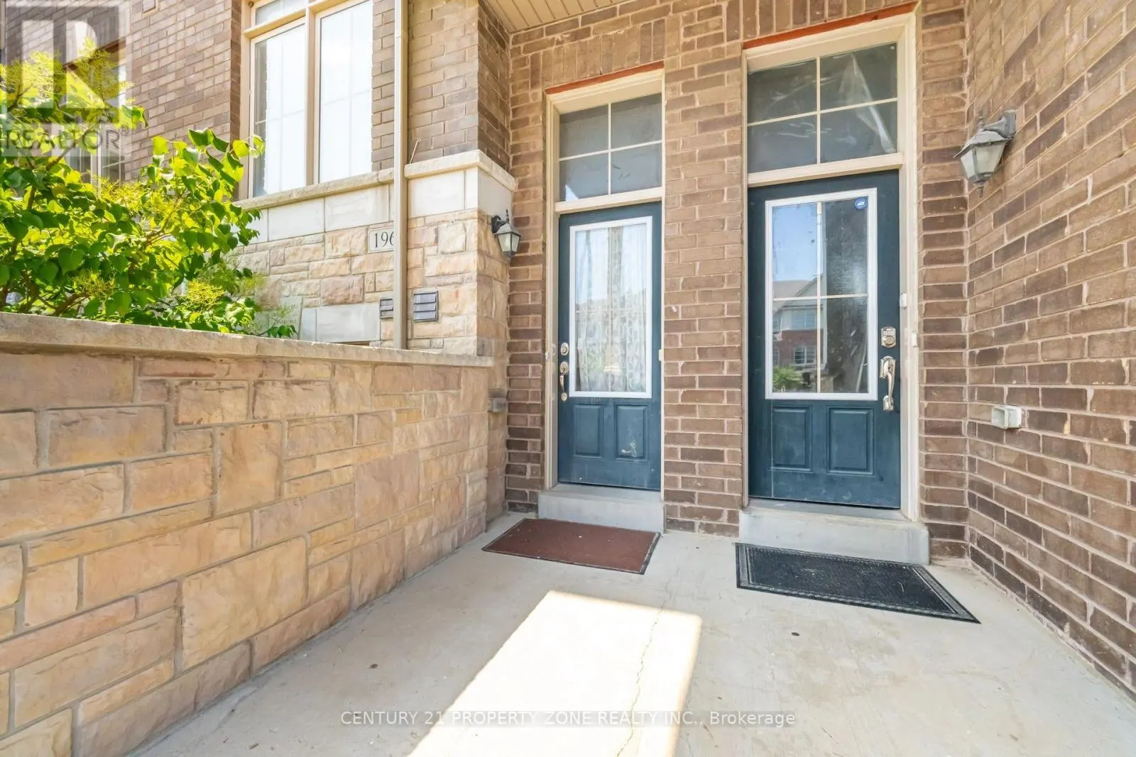 196 INSPIRE BOULEVARD