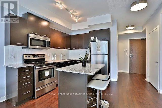 903 - 360 SQUARE ONE DRIVE