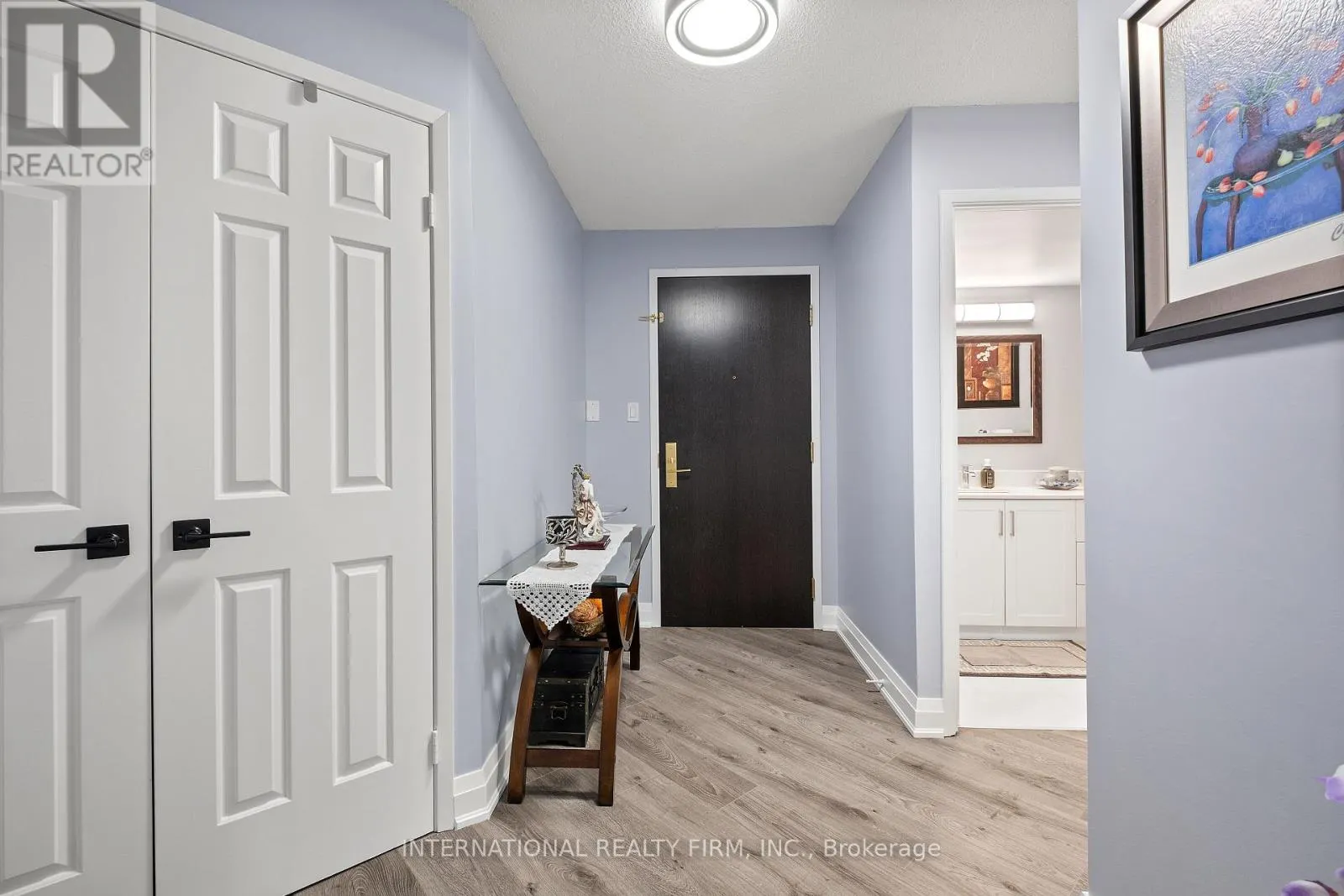 1706 - 55 KINGSBRIDGE GARDEN CIRCLE