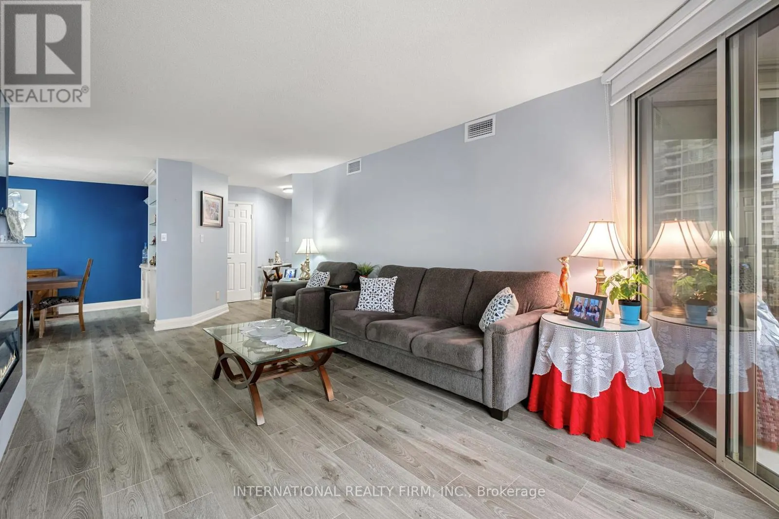 1706 - 55 KINGSBRIDGE GARDEN CIRCLE