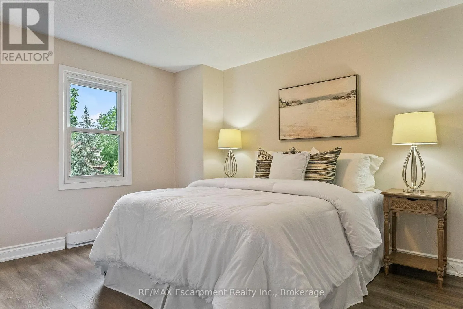 13 NORMANDY PLACE