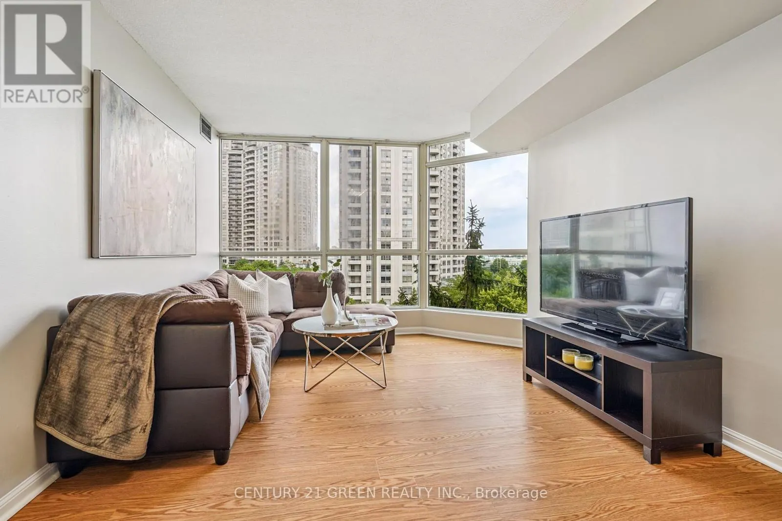 613 - 55 KINGSBRIDGE GARDEN CIRCLE